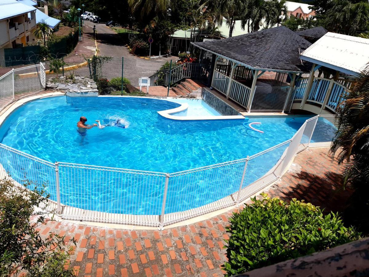 Studio Climatise - Piscine-Plage - 2 A 3 Personnes Sainte-Anne Kültér fotó